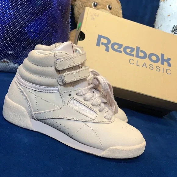 Reebok Shoes Toddler Girls Size Reebok Hi Top Poshmark